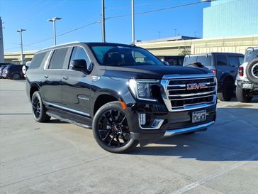 Used 2023 GMC Yukon XL SLT