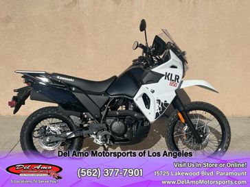 2024 Kawasaki KL650FRFNL-WT1  in a PEARL CRYSTAL WHITE/METALLIC CARBON GRAY exterior color. Del Amo Motorsports of Los Angeles (562) 262-9181 delamomotorsports.com 