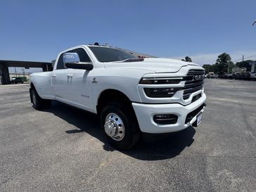 2025 RAM 3500 Laramie Crew Cab 4x4 8' Box