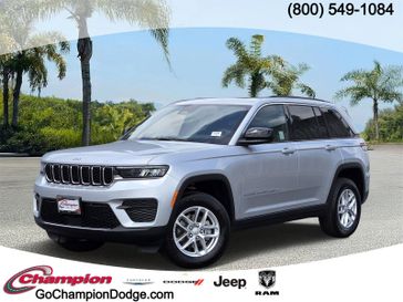 2025 Jeep Grand Cherokee Laredo X 4x2