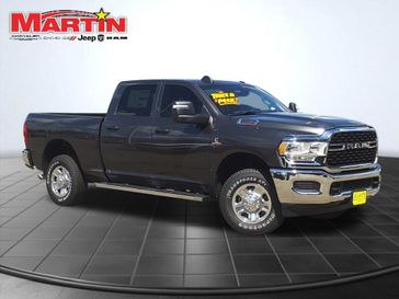 2024 RAM 2500 Tradesman Crew Cab 4x4 6'4' Box