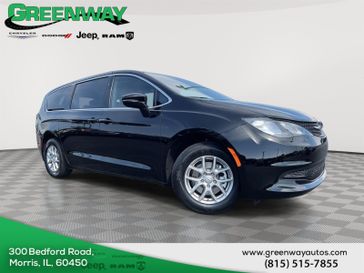 2025 Chrysler Voyager Lx