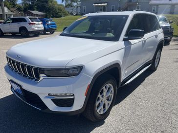 Used 2023 Jeep Grand Cherokee 