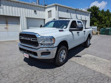 2024 RAM 2500 Tradesman 4x4 Crew Cab