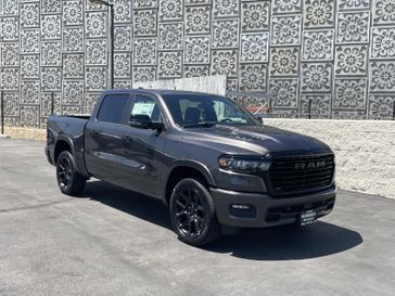 New 2026 RAM 1500 Laramie Crew Cab 4x2 5'7' Box