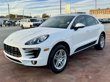 2018 Porsche Macan Sport Edition