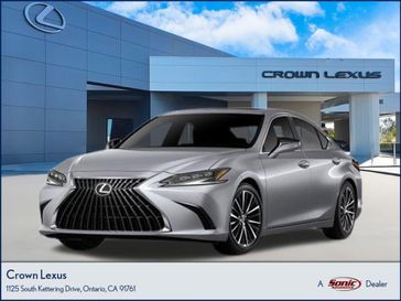 2025 Lexus ES 300h Luxury