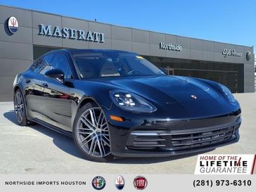 2017 Porsche Panamera Base