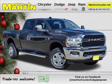 2024 RAM 2500 Tradesman Crew Cab 4x4 6'4' Box