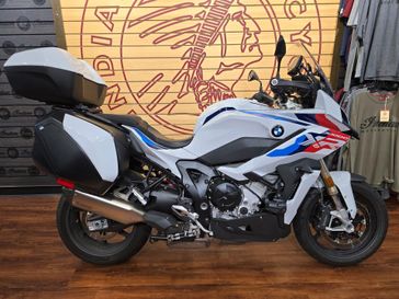 Light White/M Motorsport