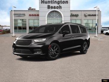 2023 Chrysler Pacifica Limited AWD