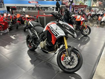 New 2025 Ducati MULTISTRADA V4 RS 
