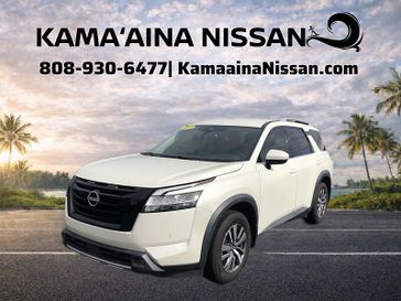 2022 Nissan Pathfinder SL 2WD
