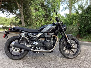 2025 Triumph Speed Twin 900 Base 