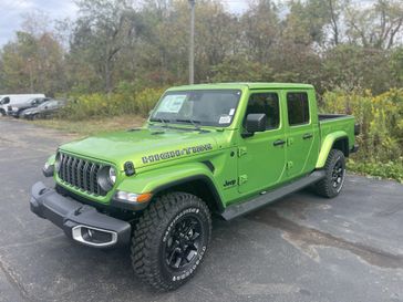 New 2025 Jeep Gladiator High Tide 4x4