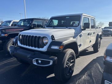 New 2026 Jeep Gladiator Sport S 4x4
