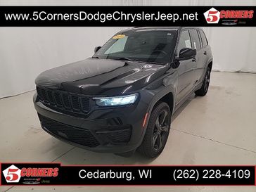 Used 2023 Jeep Grand Cherokee Altitude