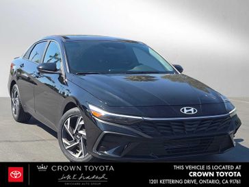 Used 2025 Hyundai Elantra SEL Sport