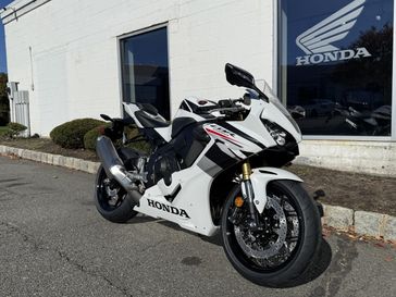 2027 Honda CBR1000RR ABS