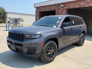 Used 2024 Jeep Grand Cherokee L Altitude
