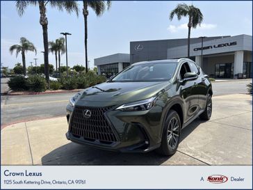 2025 Lexus NX 350h Premium