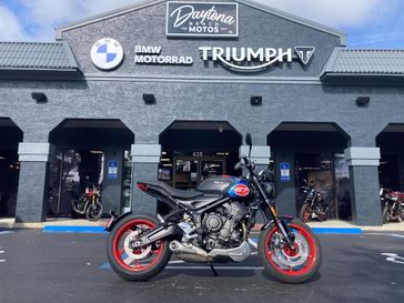 2025 Triumph TRIDENT 660 TRIPLE TRIBUTE 