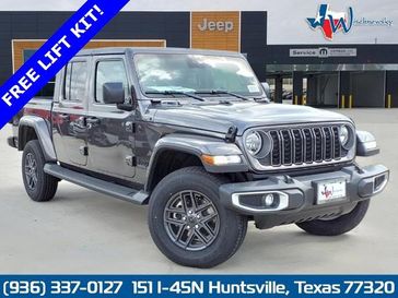 2024 Jeep Gladiator Sport S 4x4 in a Granite Crystal Metallic Clear Coat exterior color. Wischnewsky Dodge 936-755-5310 wischnewskydodge.com 