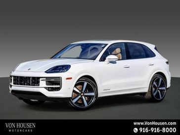 2024 Porsche Cayenne Base