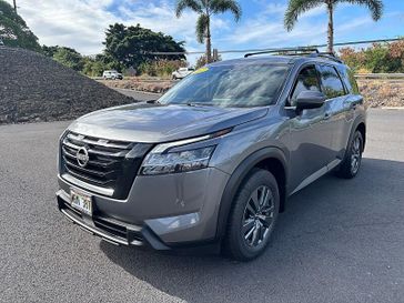 2022 Nissan Pathfinder SV 2WD