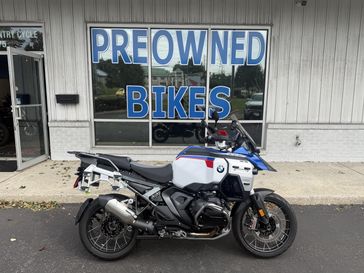 2025 BMW R 1300 GS Adventure - AURELIUS GREEN METALLIC MATTE