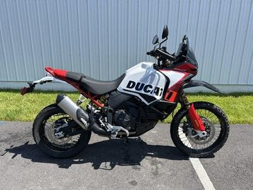 2025 Ducati Desert X Rally 