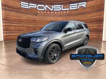 Used 2025 Ford Explorer ST-Line