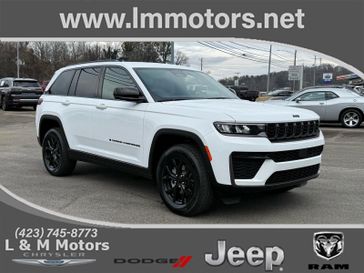 New 2026 Jeep Grand Cherokee Altitude