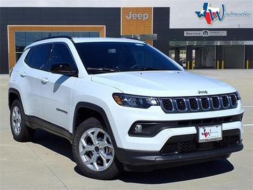 New 2026 Jeep Compass Latitude