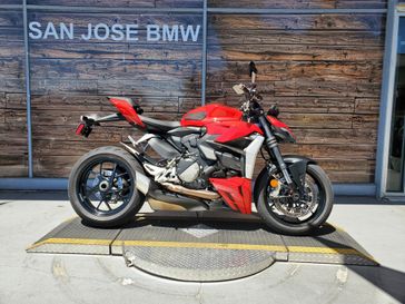 2024 Ducati Streetfighter V2