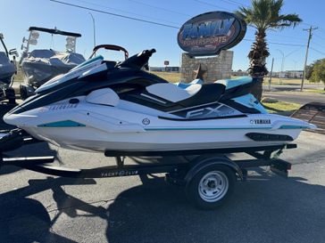 2024 YAMAHA PWC WAVERUNNER FX HO WHITE AND BLACK 