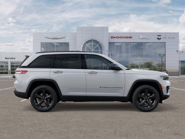 New 2025 Jeep Grand Cherokee Altitude X 4x4