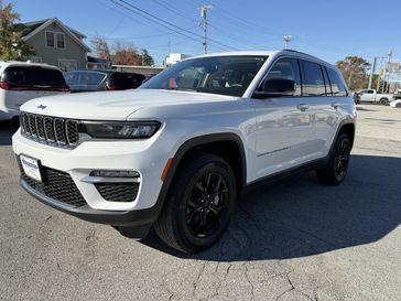 Used 2022 Jeep Grand Cherokee 