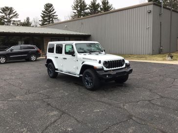 New 2026 Jeep Wrangler 4-door 85th Anniversary Edition
