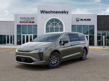 New 2027 Chrysler Pacifica Limited