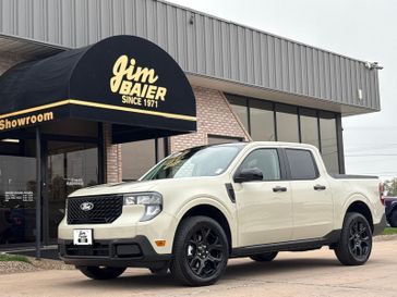New 2025 Ford Maverick XLT