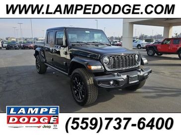 2025 Jeep Gladiator Nighthawk 4x4