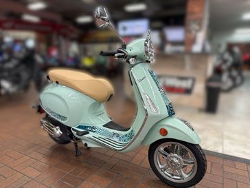 New 2025 Vespa PRIMAVERA 50 BATIK 