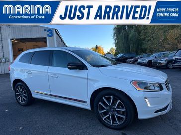 Used 2017 Volvo XC60 T6 Dynamic