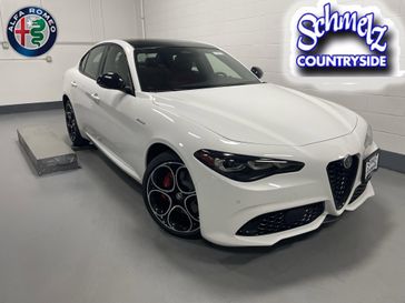 2025 Alfa Romeo Giulia Awd