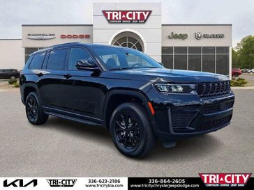 New 2026 Jeep Grand Cherokee L Laredo Altitude 4x4