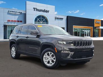 Used 2023 Jeep Grand Cherokee Limited