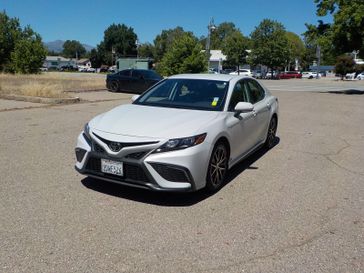 2023 Toyota Camry  SE