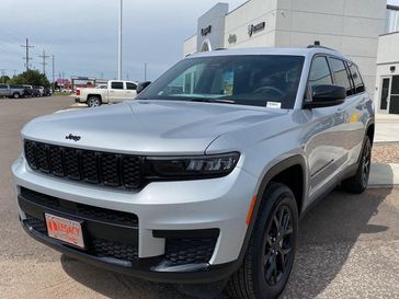 New 2025 Jeep Grand Cherokee L Altitude 4x4