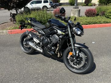 New 2025 Triumph STREET TRIPLE 765 RS 